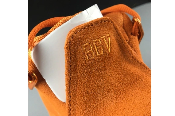  AA2494-801 AA2494-801 Jordan Orange Campfire 18 Retro 0825